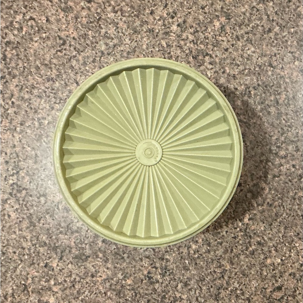Vintage Tupperware Flour Storage Container W/Accordion Lid #806-1, #805-6 - Picture 3 of 5